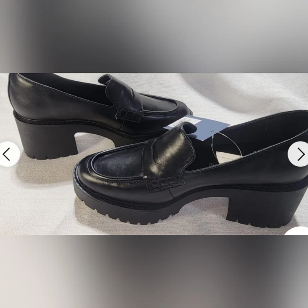 NWT Universal Thread Black Chunky Loafers with Memory Form - Picture 5 of 8
